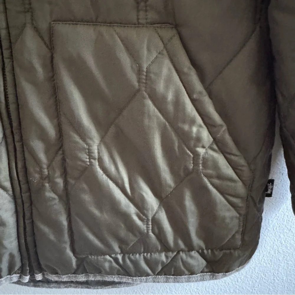 Stussy Men's Quilted Military Bomber Full Zip Up Jacket Olive Green size Large - Picture 4 of 10